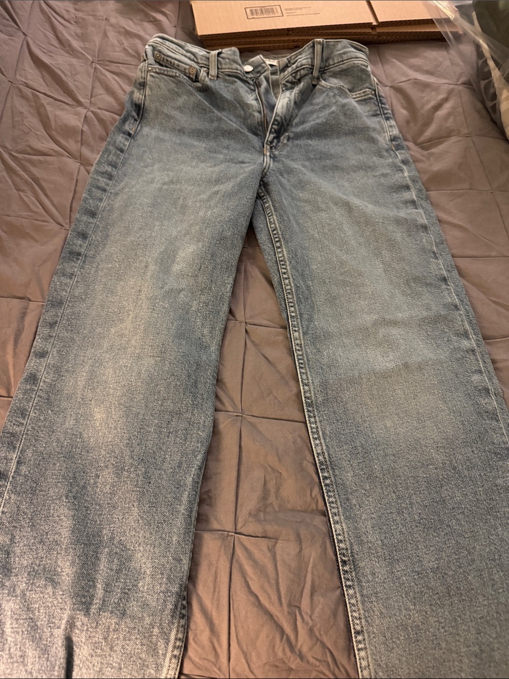 Classic Men's Light Blue Straight-Leg Jeans